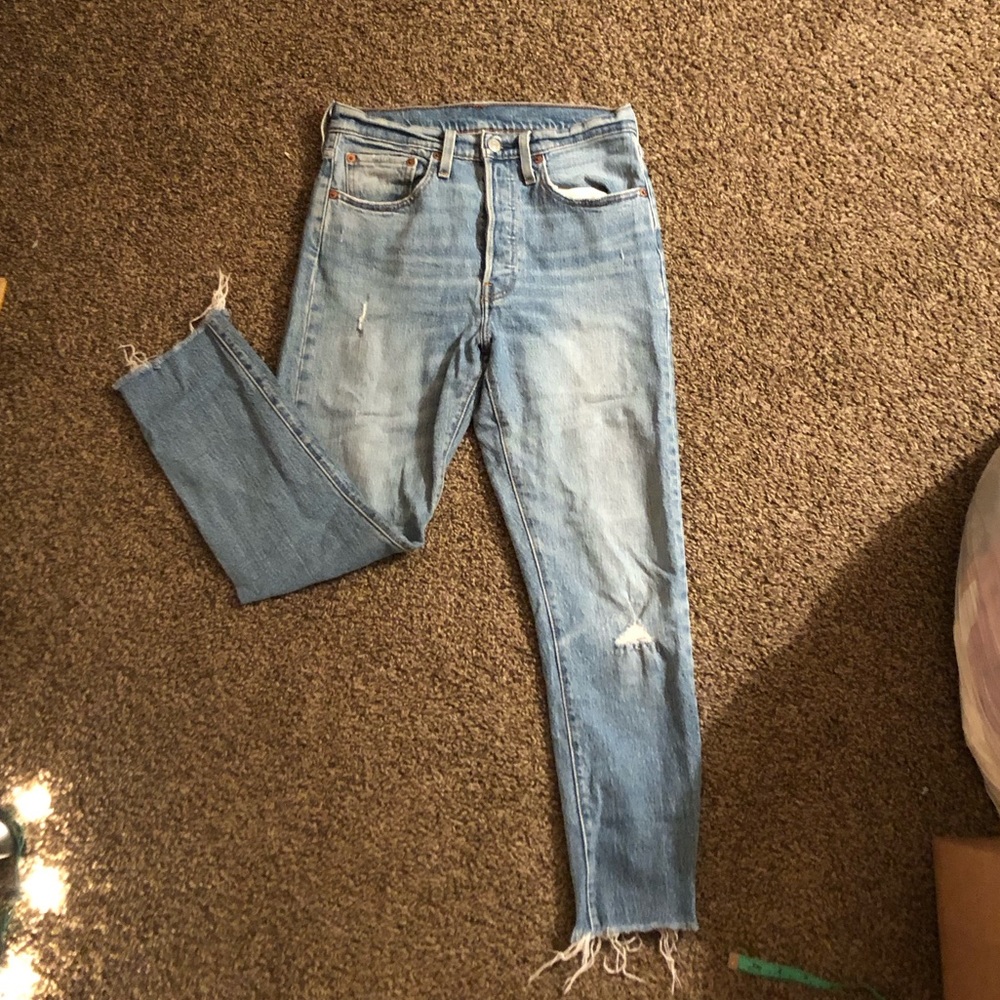 Slightly distressed Levis 501 Skinny Jeans